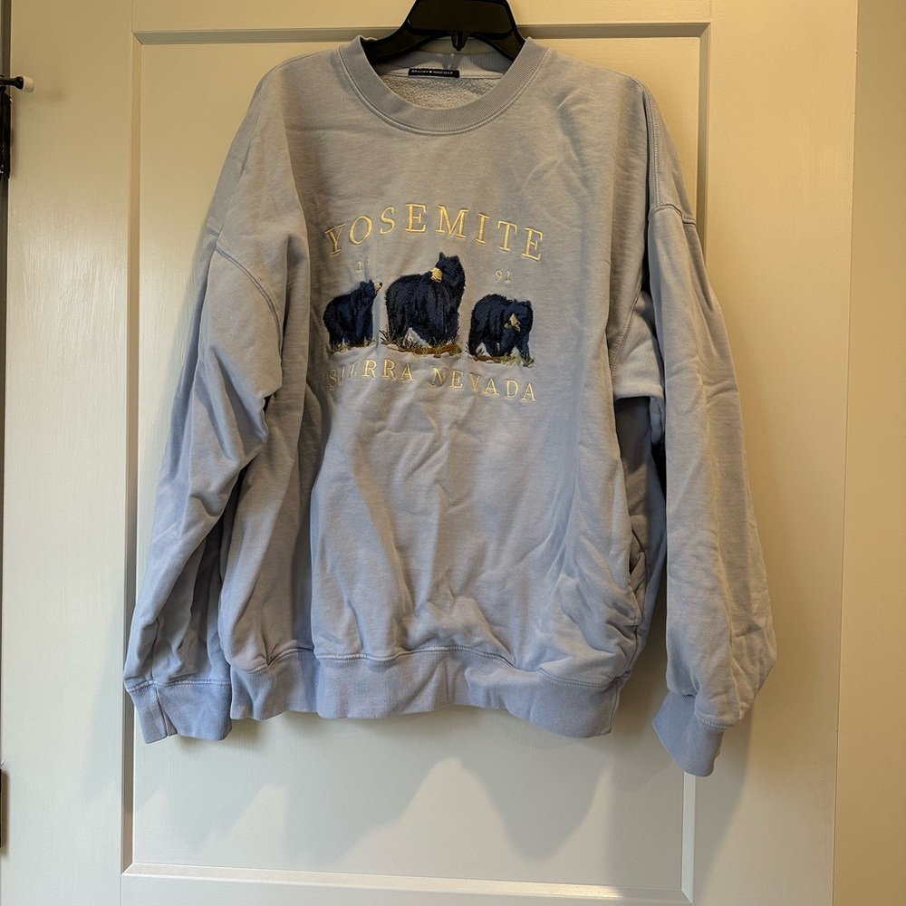 Yosemite Sierra Nevada Blue Sweater